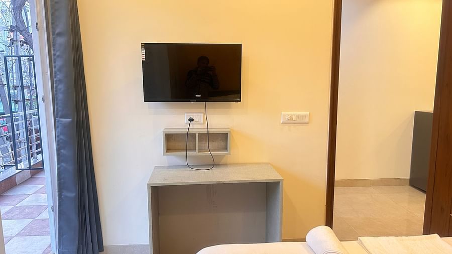 service apartments near medanta medicity