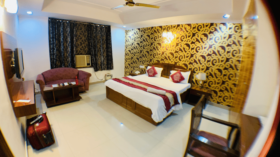 208B06C0-9B0A-4AB4-967B-16C646074313 1 201 a