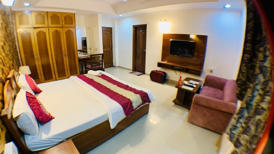 867B4D60-5E43-4404-8F74-89C45889FED7 1 201 a