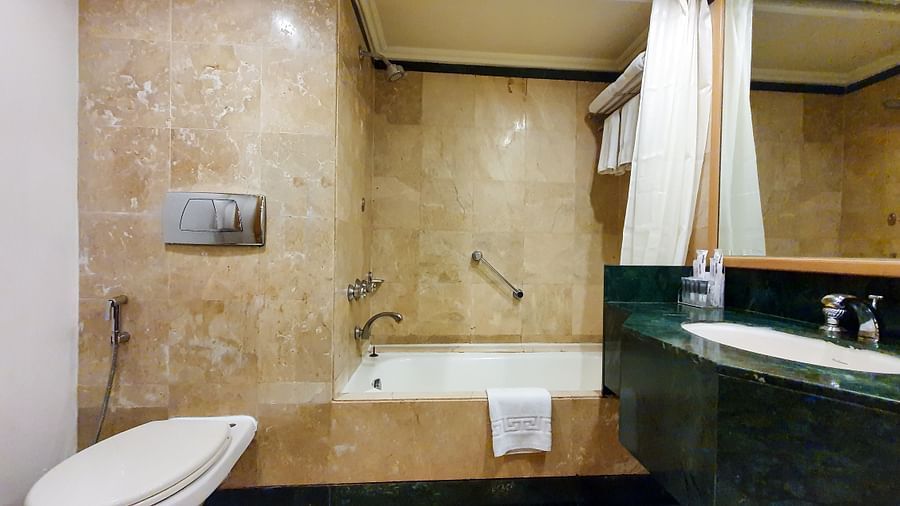 bathroom with a bathtub at the orchid hotel mumbai