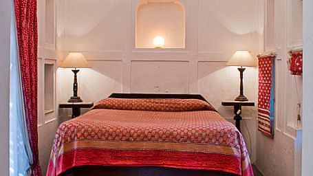 Gomedak Mahal Hotel Neemrana Fort Palace Neemrana Rajasthan sdmvcj
