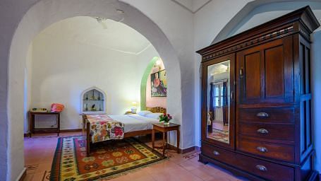 Gulab mahal gqvrba