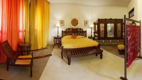 Meera Mahal 1 Neemrana Fort-Palace Alwar Rajasthan nv8kev