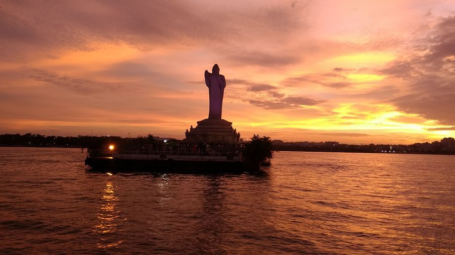 Hussain Sagar, Lake Aditya Hometel Hyderabad,  best hotels in hyderabad