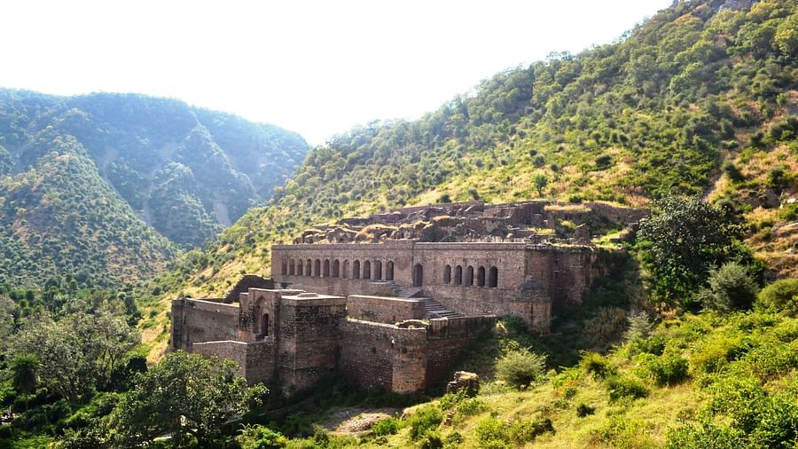 Bhangarh Fort Ruins - 1