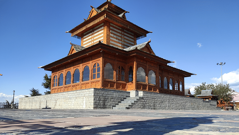 traditional architecture of Tara Devi Temple Shimla