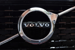 volvo-logo