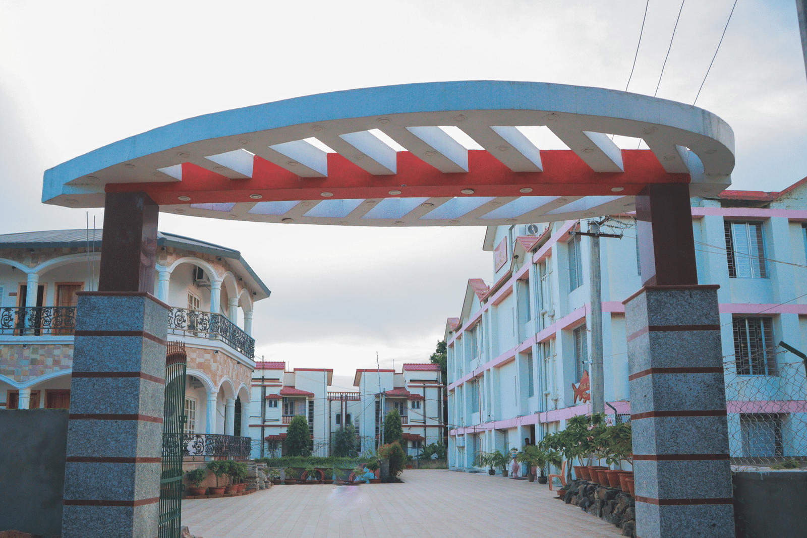 image featuring the main entry gate to dip holidays in birbhum