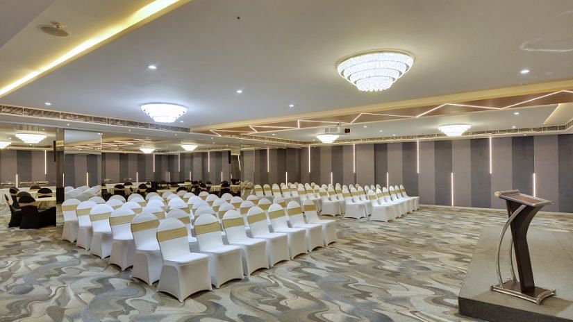825x464-Clarion-Hall1A