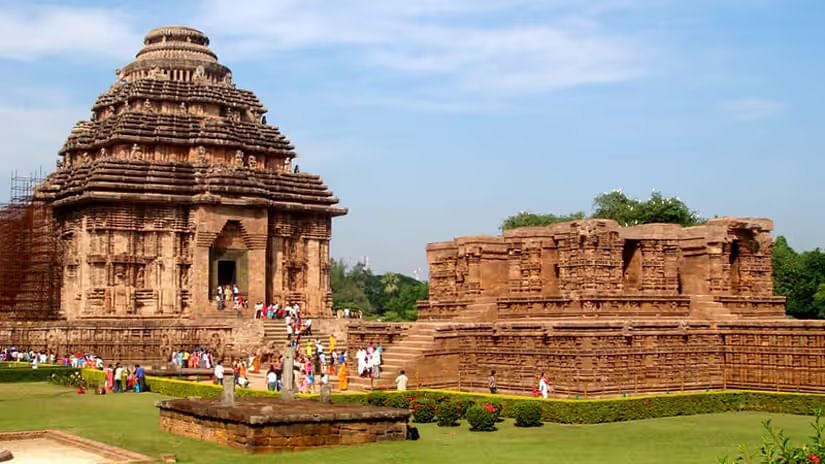 Exterior of Konark Sun Temple on a clear, blue day