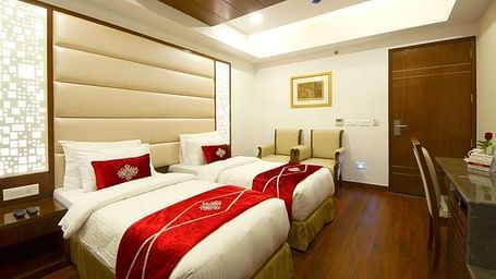 Hotel Swaran Palace, Karol Bagh, New Delhi New Delhi Premium Room Hotel Swaran Palace Karol Bagh New Delhi 3