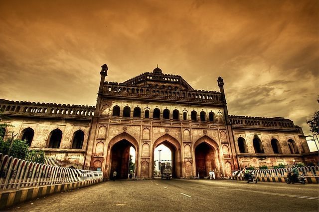 Tourist destinations, La Place Sarovar Portico Lucknow, lucknow hotels