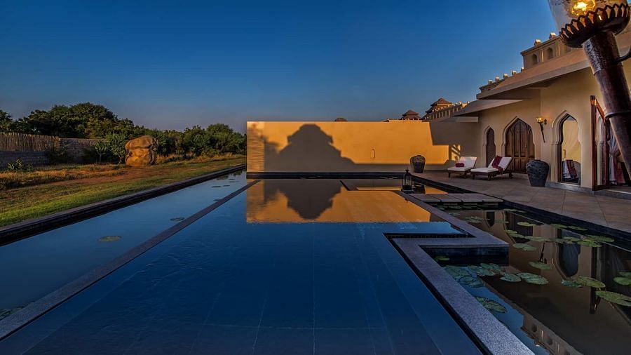 Jal Mahal-Pool obh7io