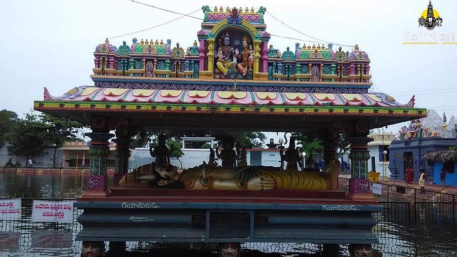 Kukkuteswara-Swamy-Temple-, Hotel Paradigm Sarovar Portico Kakinada