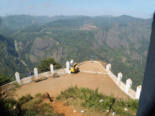 An elevated view of the Dolphin Nose Viewpoint in Coonoor overlooking the lush green hills - Wallwood Garden - 19th Century, Coonoor 
