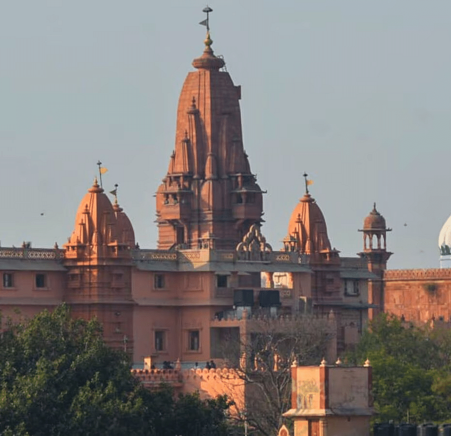 A facade image of Krishna Janambhoomi temple