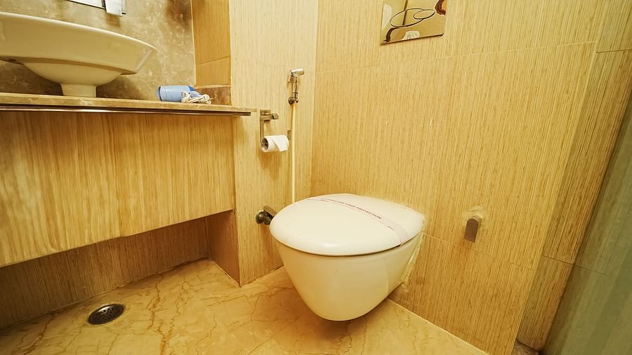 common washroom 2