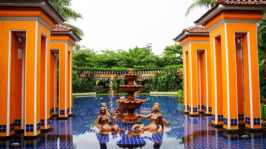 swimming pool area - Mayfair Lagoon, Bhubaneswar