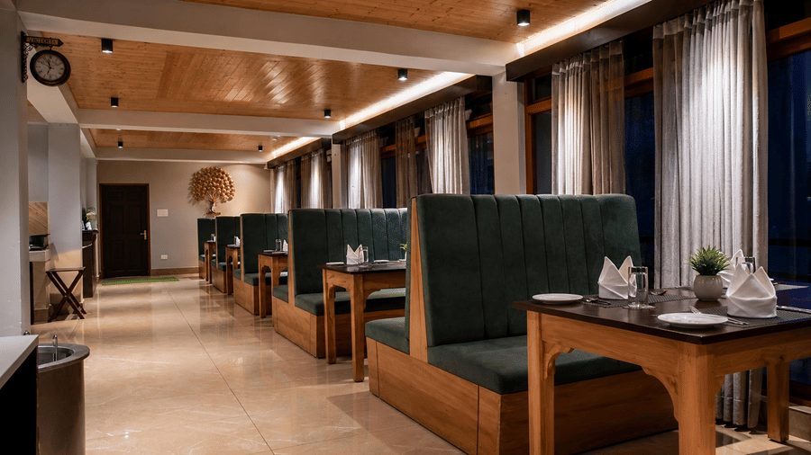 Valmere Bayul Restaurant 1