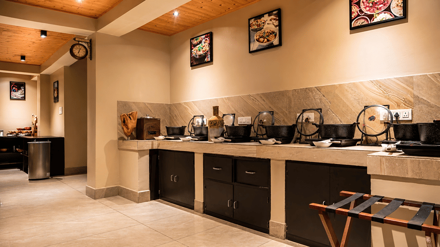Valmere Bayul Restaurant 3