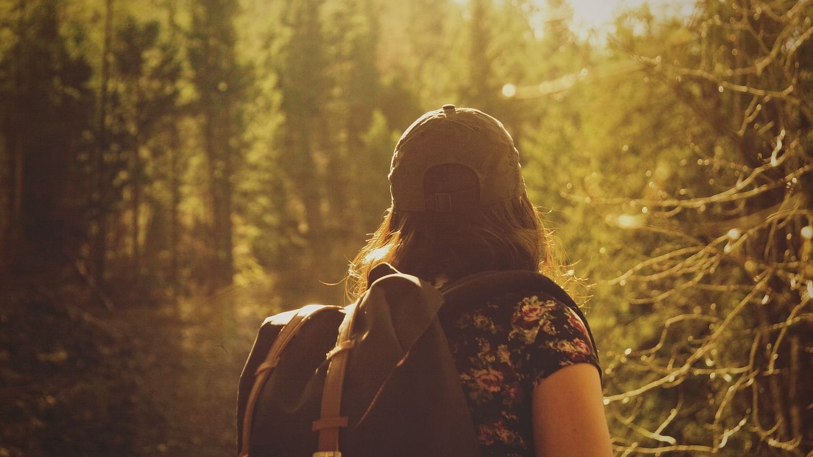 hiker-846094 1920