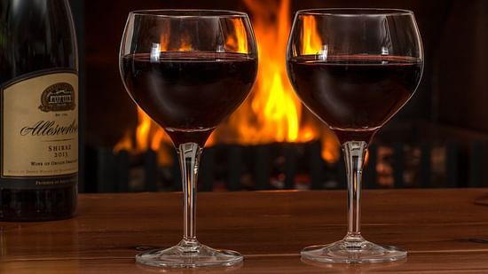 red-wine-g1f8a6df6a 1920