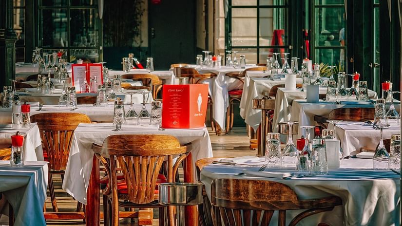 restaurant-3597677 1920