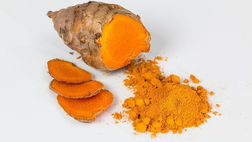 Monsoon spices tumeric