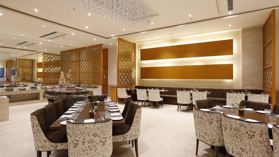 Best Restaurants in Jhansi, Restaurant Nataraj Sarovar Portico Jhansi 10