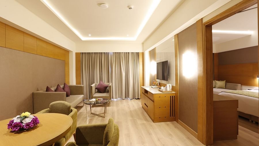 Suite in Jhansi, Executive Suite at Nataraj Sarovar Portico Jhansi, business hotel in Jhansi 6