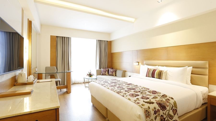hotel rooms in Jhansi, Superior Rooms in Jhansi with King-sized Bed at Natraj Sarovar Portico Jhansi 1
