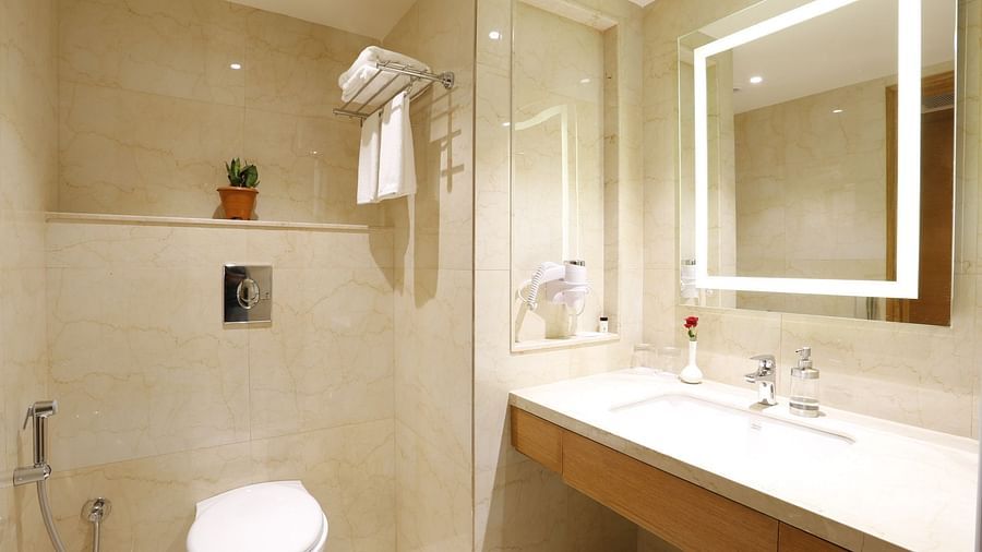 hotel rooms in Jhansi, Superior Rooms in Jhansi with Twin Bed at Natraj Sarovar Portico Jhansi  4