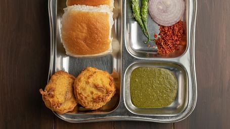 vada pav