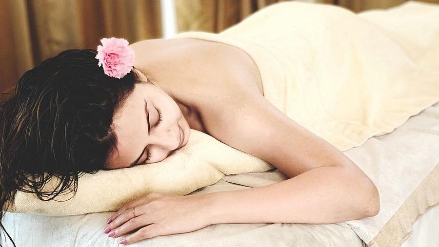 Shrenu Parekh posing for the camera
