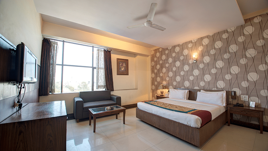 Hotel PR Residency        Amritsar deluxe room-hotel pr residency-amritsar