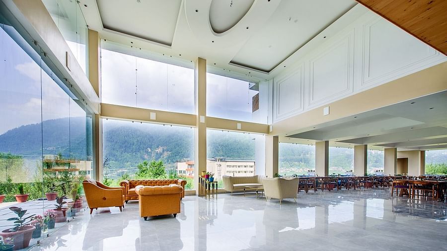 Lobby2