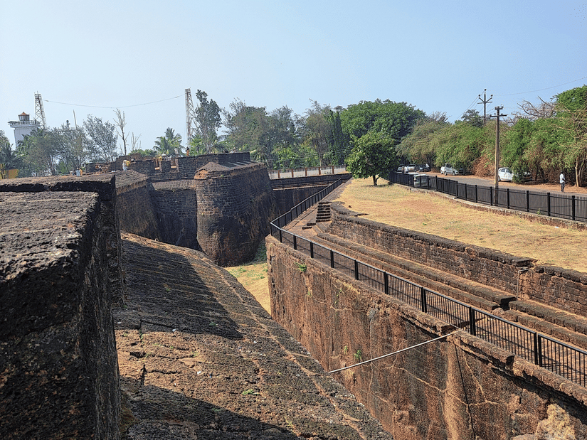 A view from top of the Thirumayam Fort with trees in the background, one of the must-visit places on a weekend getaway from Coimbatore