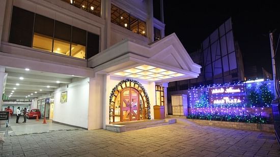 facade of business-class 3-star hotel in Ernakulam