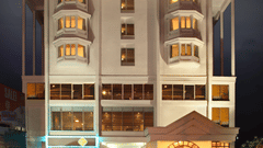 Abad Plaza Hotel in Kochi