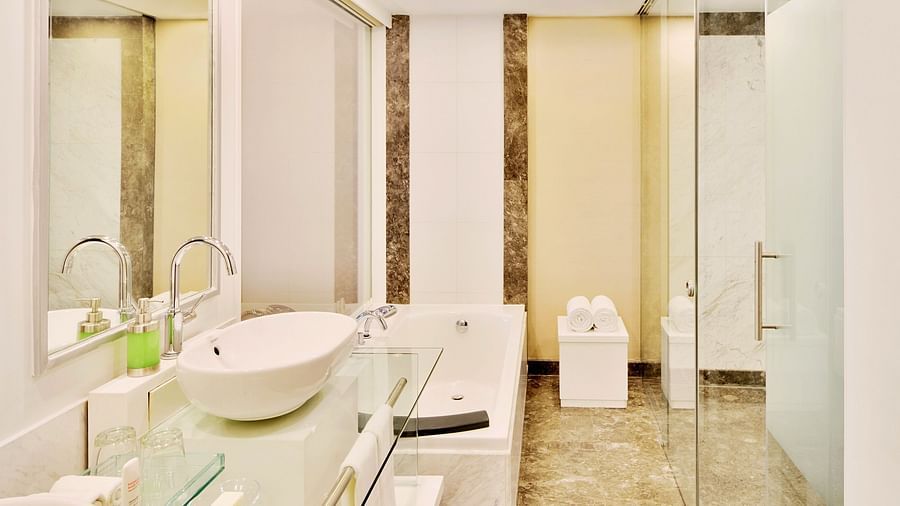 Bathroom at Radisson Blu - Bengaluru Outer Ring Road 1