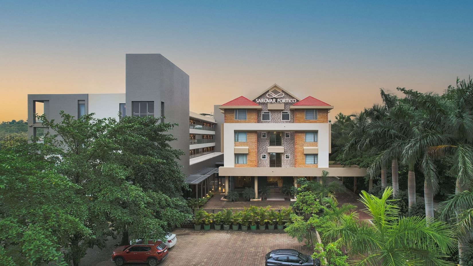 Facade C