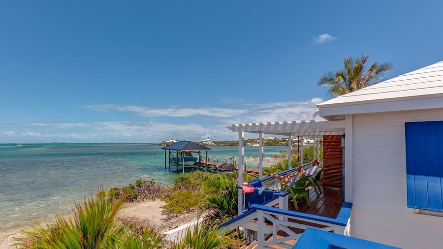 Waterfront villa with balcony overlooking the beach | Abaco Inn