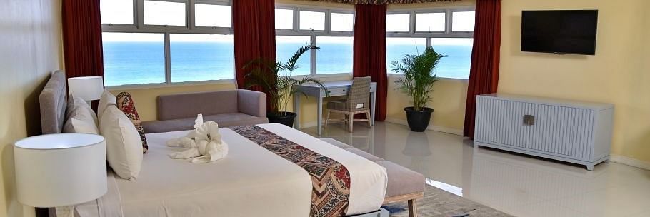 Room 3 - Grand A View