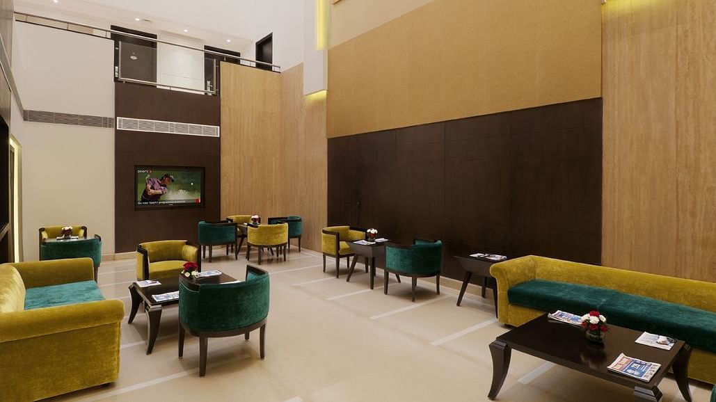 lavish seating at Tea Lounge of Inde Hotel Vistawoods