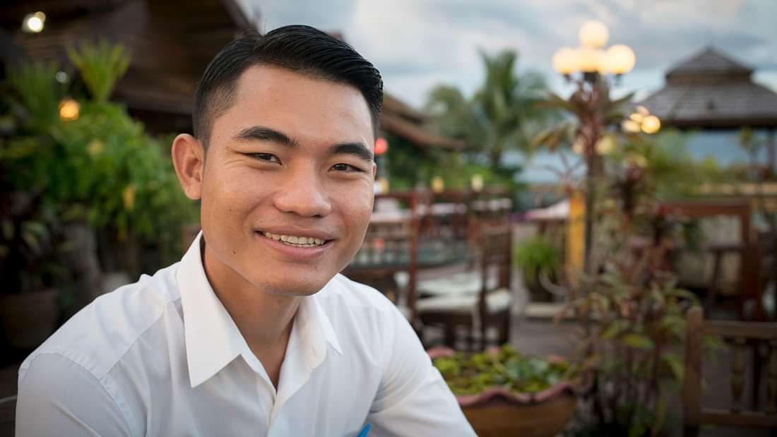 Pakse Hotel & Restaurant, Champasak Pakse Staff of Pakse Hotel Restaurant Champasak Laos 7