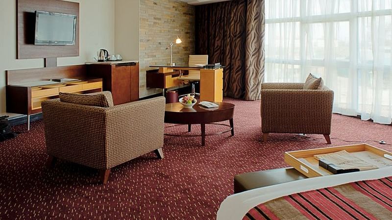 Executive Suite Lounge area