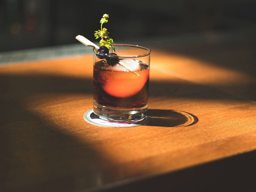 jakub-dziubak-gj7BLlSzIFs-unsplash