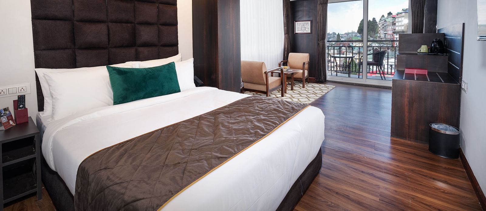 room west 4
