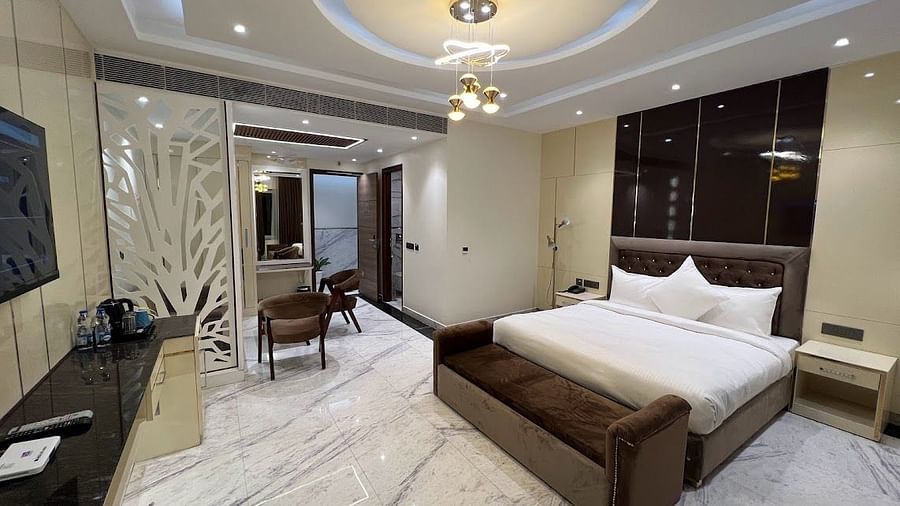 hotel in greater noida