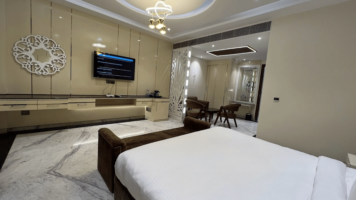 WhatsApp Image 2022-10-17 at 1.55.57 PM 4